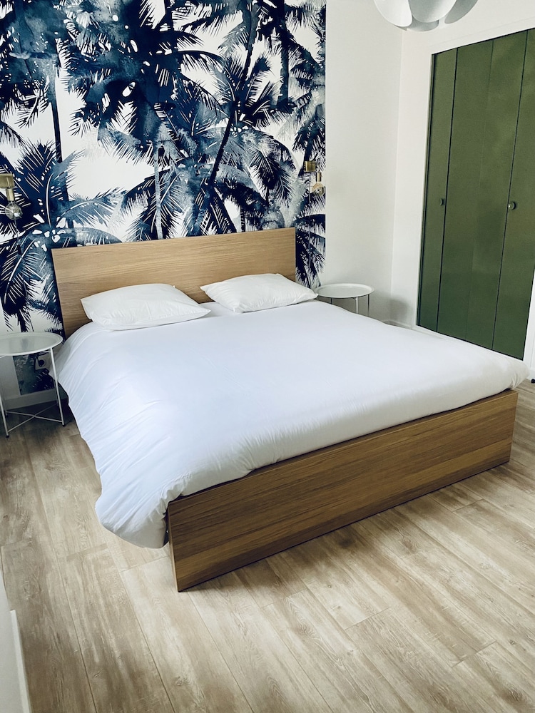 Suite 24 L'annexe view 3
