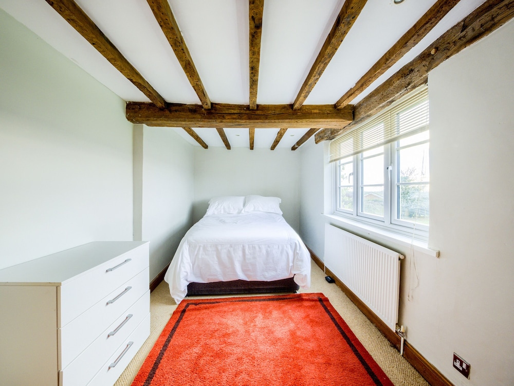 Brickbarns Farm House