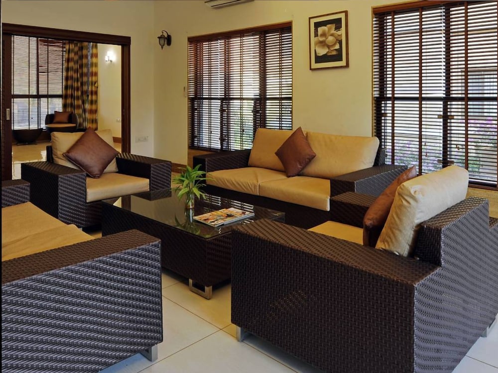 Della Resorts