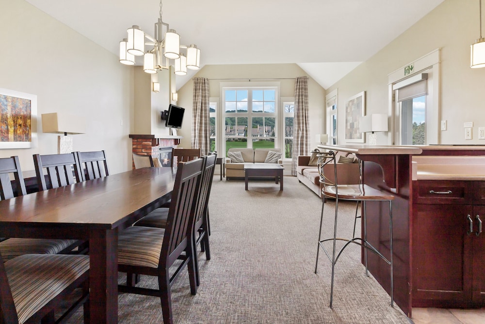 Rivergrass Condos