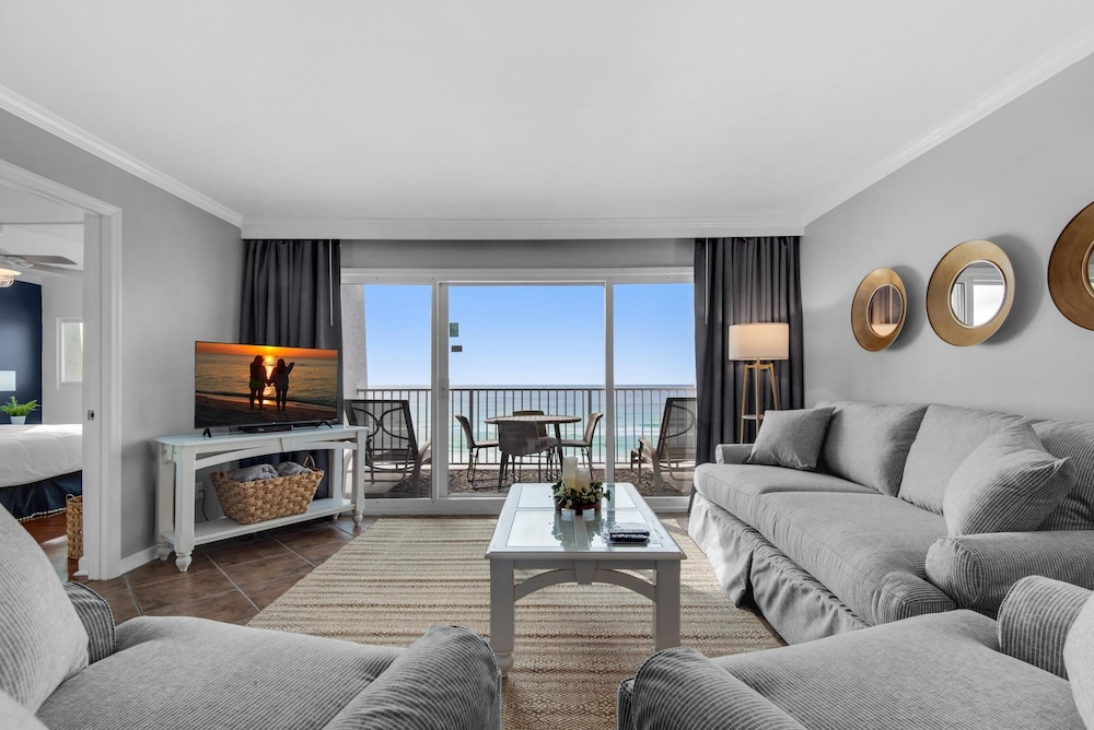 Beach House 502d