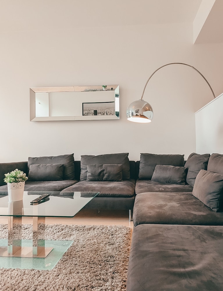 The Wimbledon Apartment