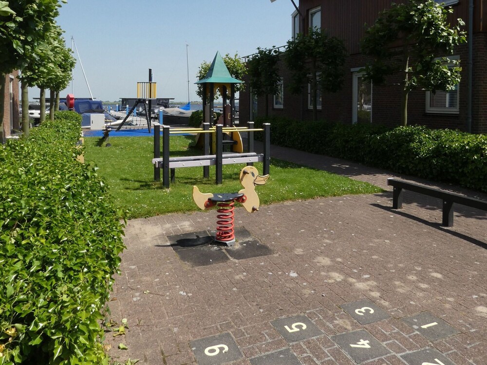 Photo 18