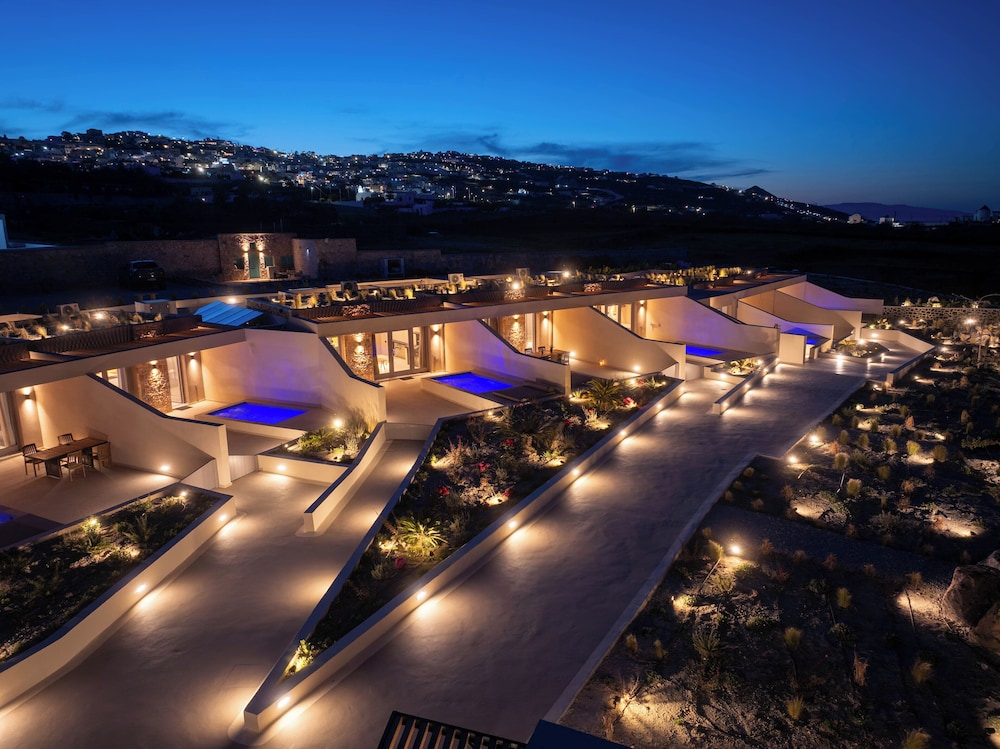 Illusion Suites