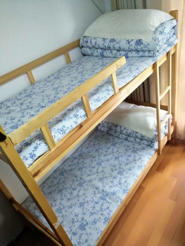 Shanghai Yuelai Guest House - Hostel