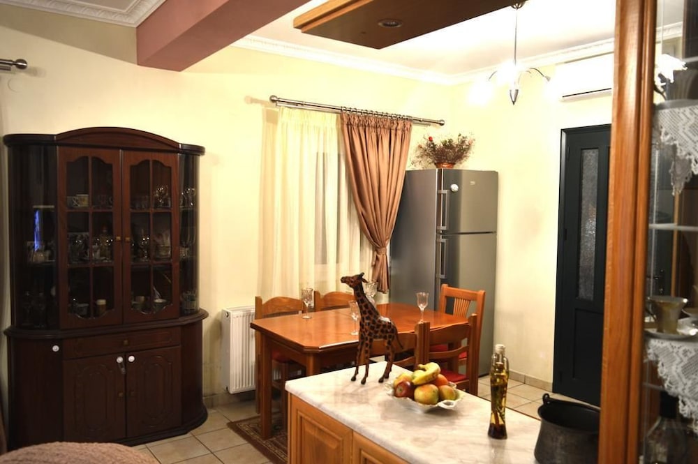 Dionysia Rooms