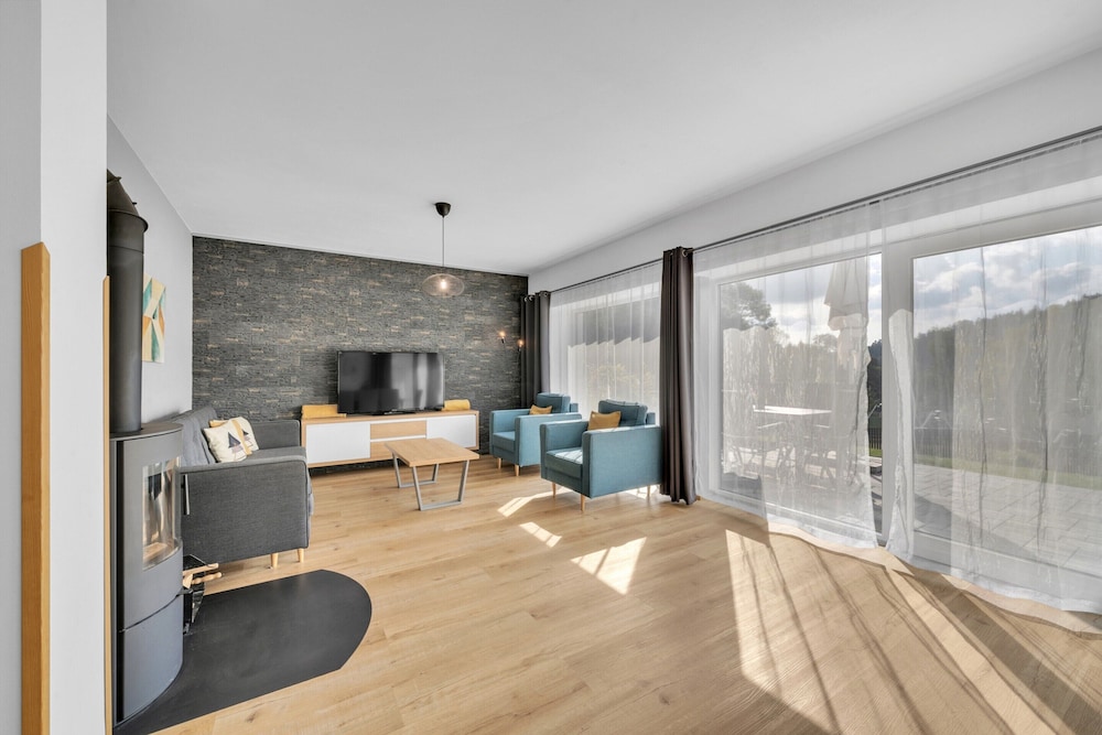 Villa in Krkonose With Sauna and Forest Views