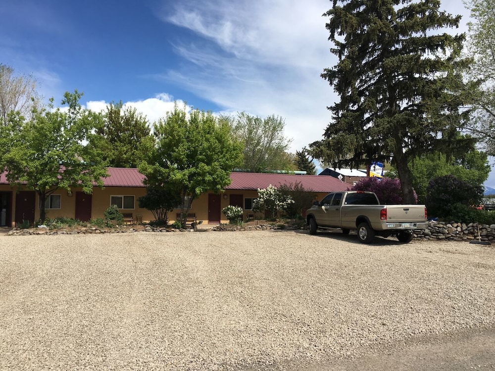 Norwood Inn