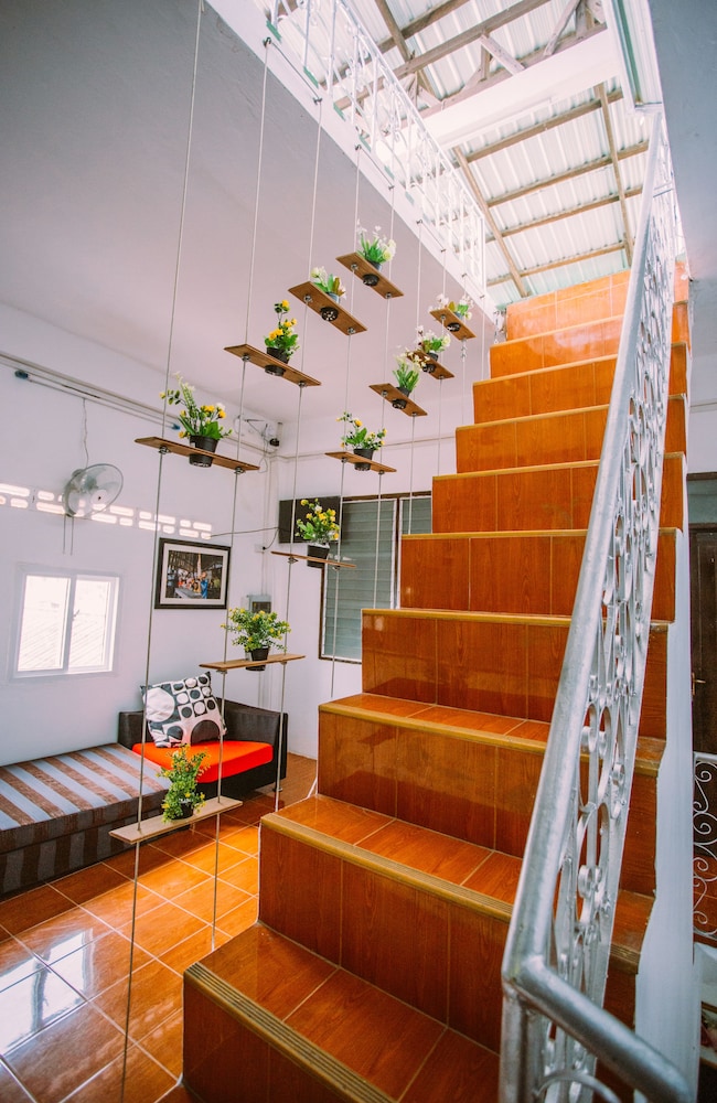 Green Box Hotel - Hostel