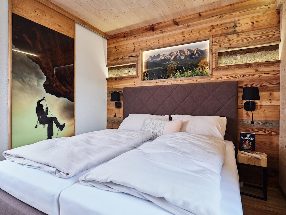 Spacious Apartment With Sauna view 5