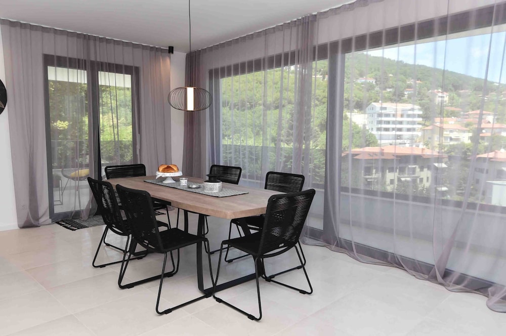 Villa Bella Vista A in Icici