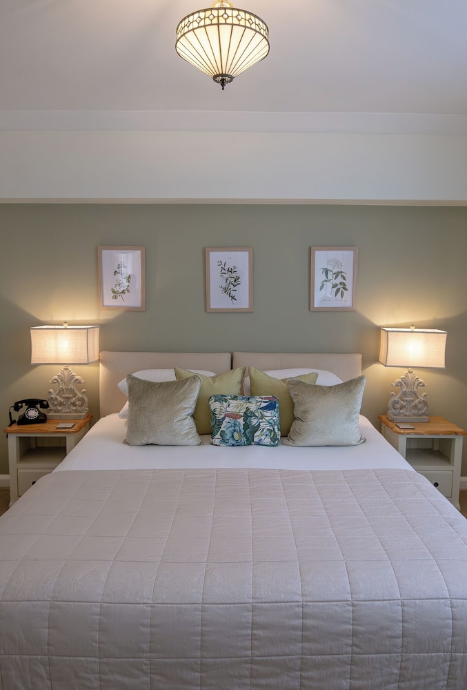 The Stable Courtyard Bedrooms at Leeds Castle