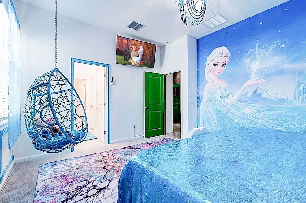 5893 Family Fun Home With Pool Near Theme Parks