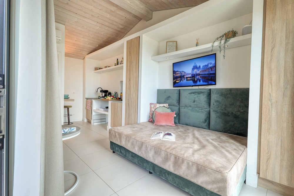 Holiday Resort Balzi Rossi