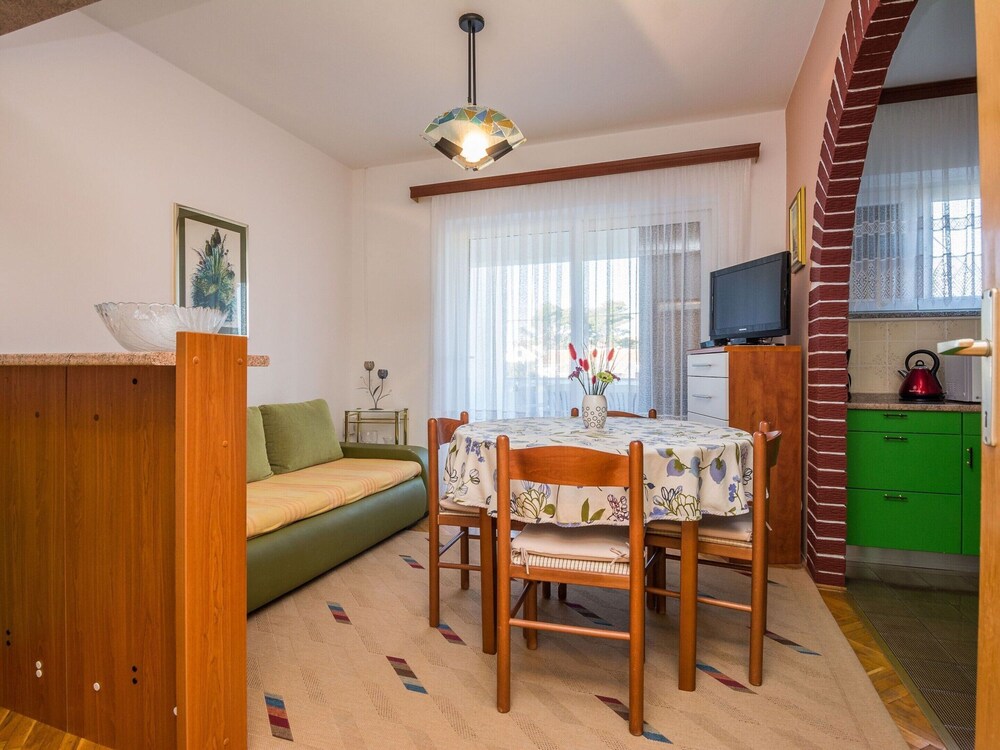 Apartment on Vir Island Near Sandy Beaches
