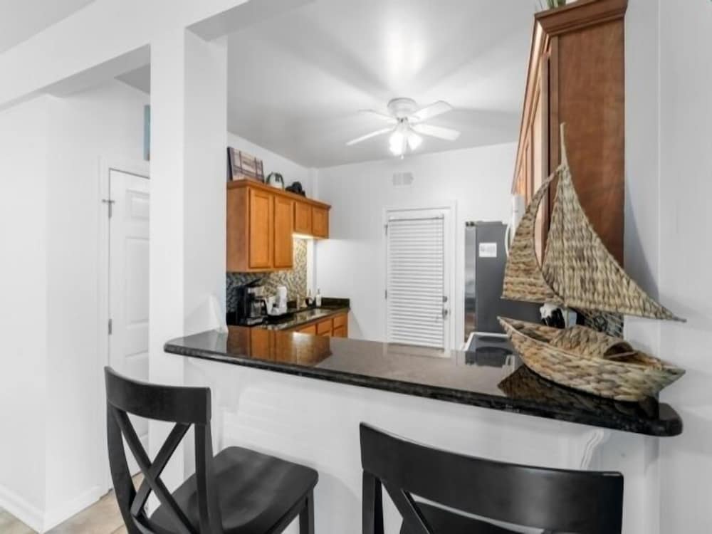 Atlantis Blue - Relaxing Beach Getaway Home Directly Across The Street From Beach Access! 5 Bedroom Home by RedAwning