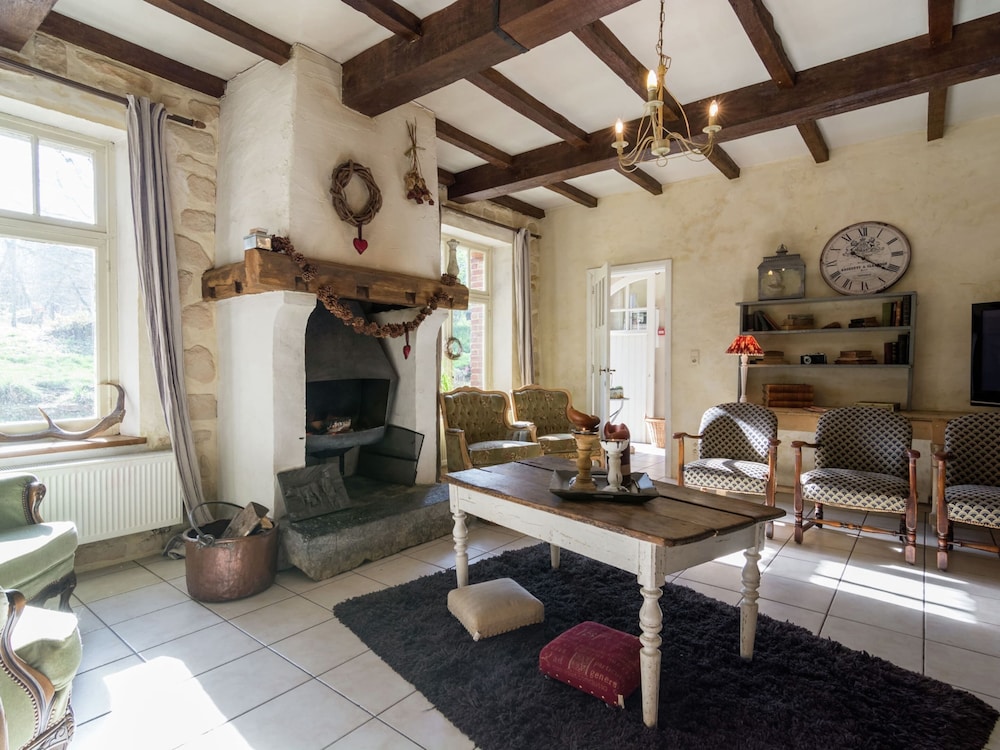 Quaint Holiday Home in Bievre in the Forest