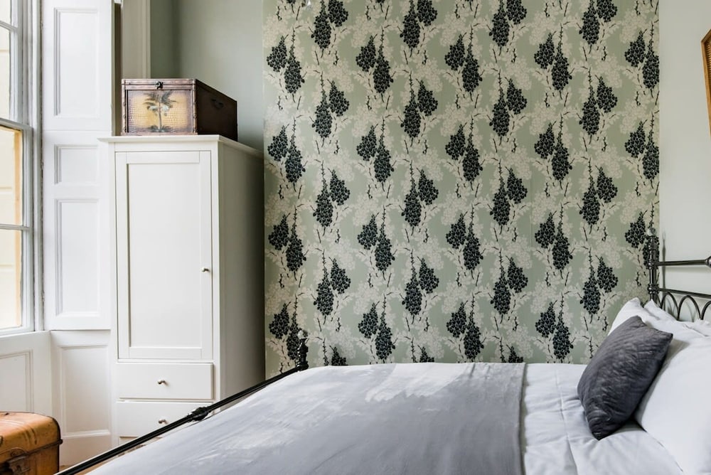 Host Stay Brunswick Rest