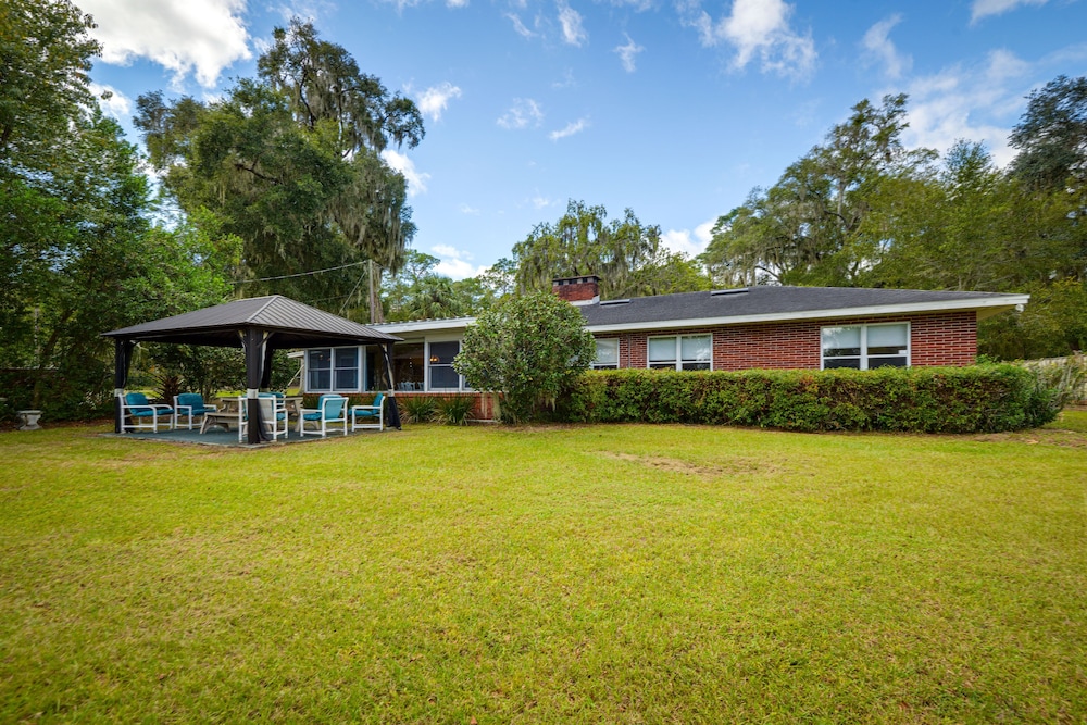 Lakefront Keystone Heights Home w/ Boat Dock!