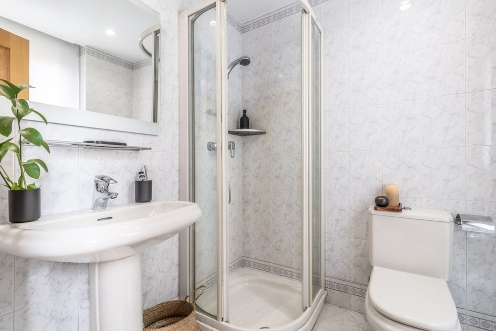 Llivia - 3 Bedrooms and Terrace in Almagro