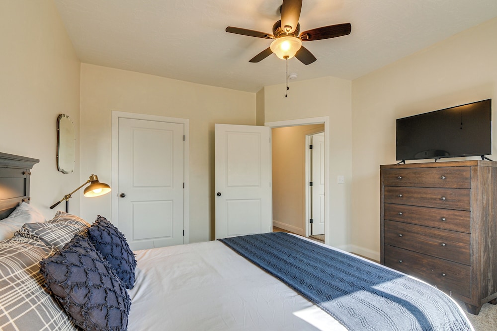 Stunning Red Rock Views! Kanab Home By Natl Parks