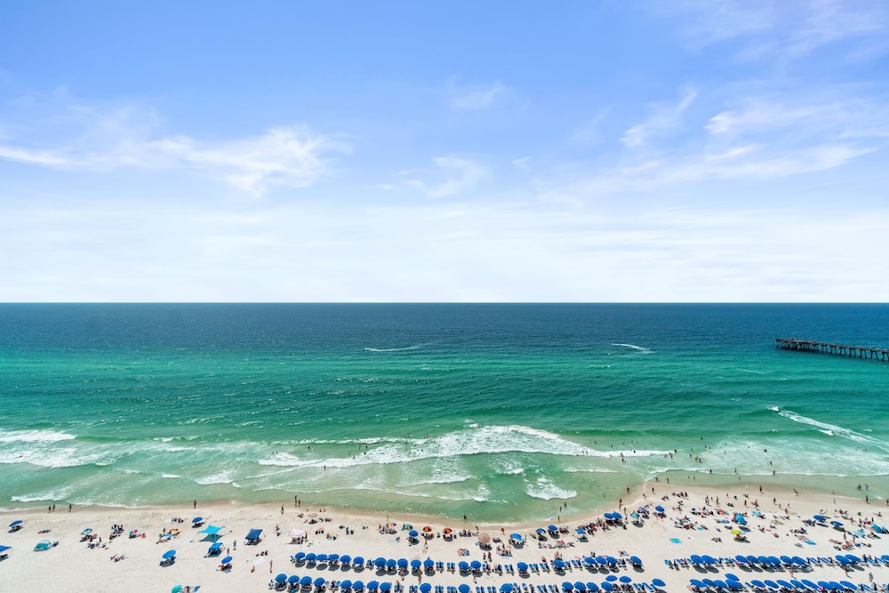 Calypso Beach Resort by Panhandle Getaways