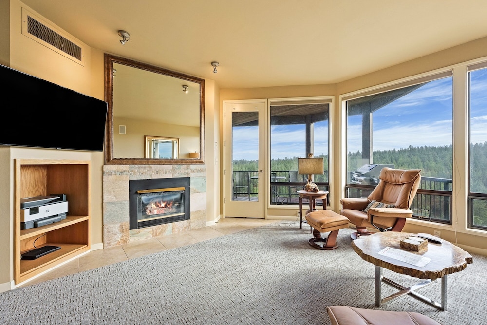 River Ridge 323ab 2 Bedroom Home