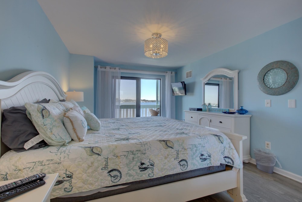 Anna Maria Island Retreat view 5