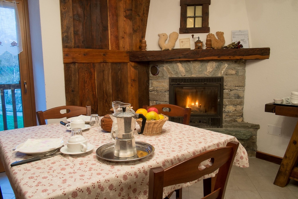 Le Vieux Noyer