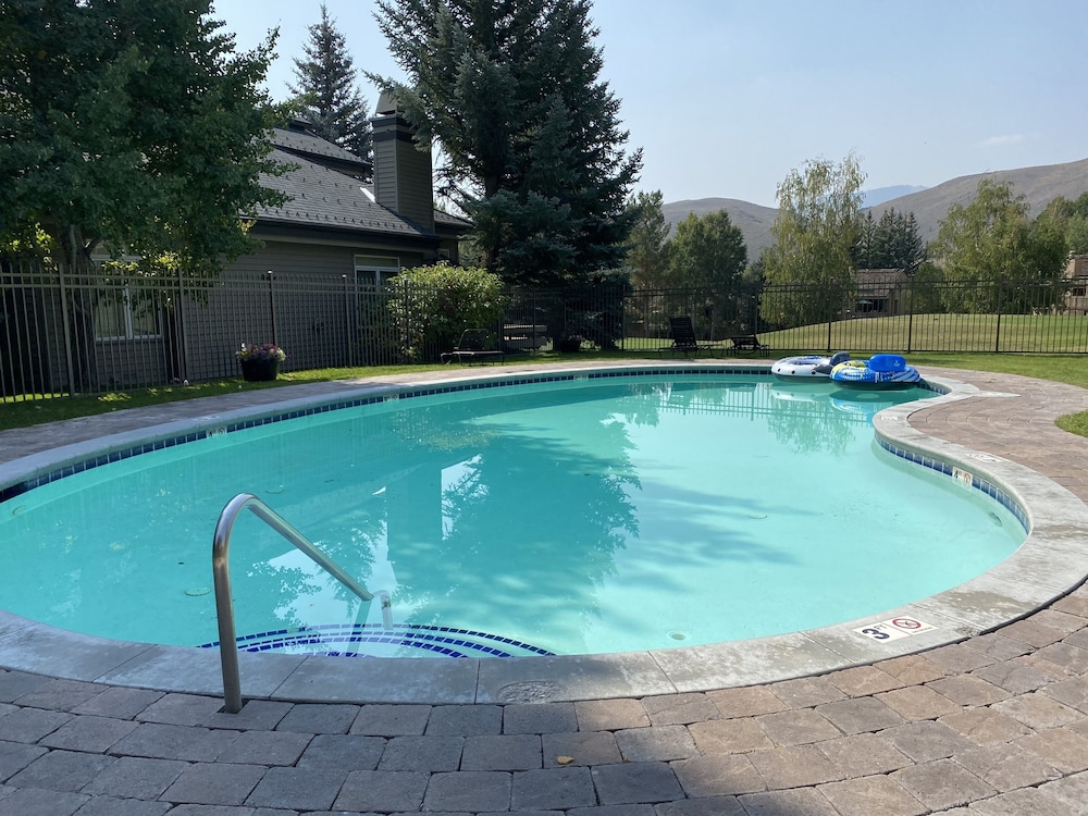 Teleidoscope Retreat - Property Image 54