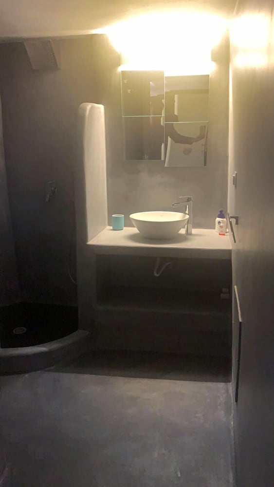 The Luna Suites