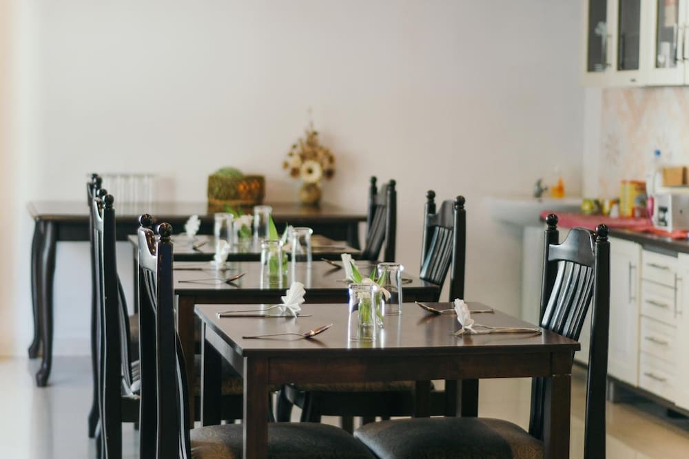 Azoush Tourist Guesthouse