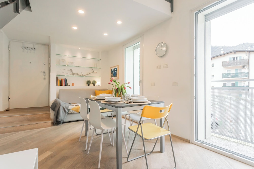 Borsieri Como Apartments with Parking by Rent all Como