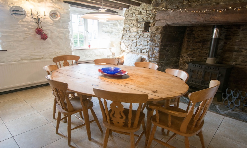 Mill Farm Croyde 4 Bedrooms Sleeps 9 Dog Friendly & Sauna view 2