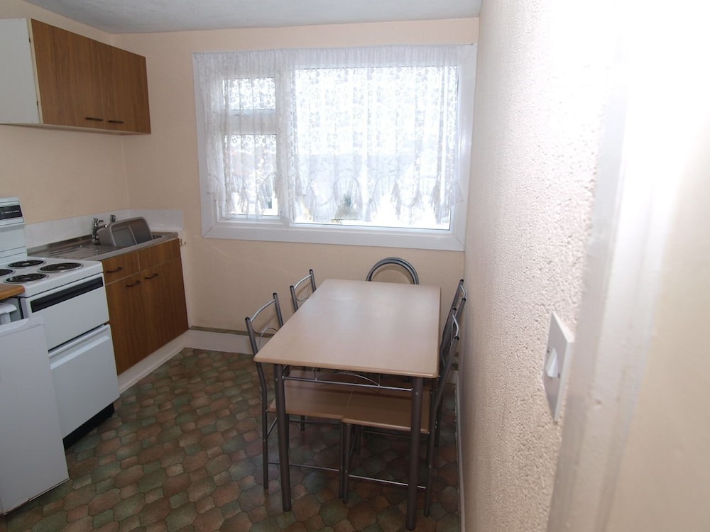 Waverley House Apartments