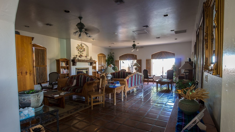 Casa de San Pedro Bed & Breakfast