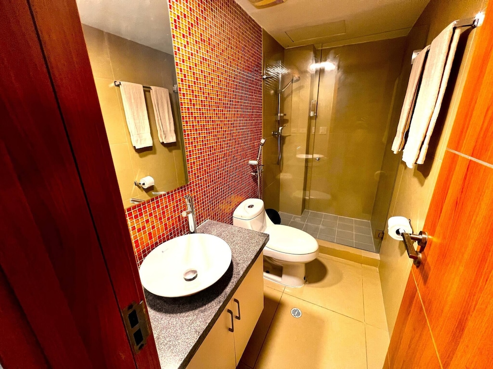 Exclusive Apartment in Calzada De Amador view 3