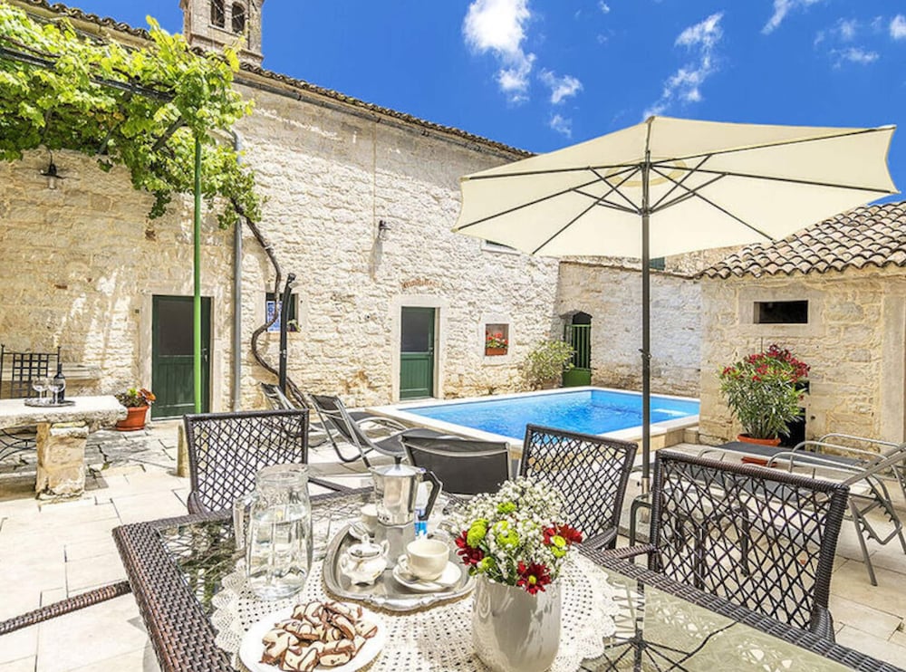 Villa San Vincenti