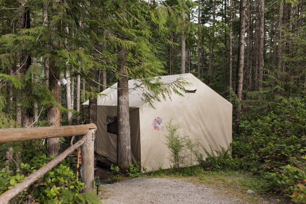Ruby Lake Resort