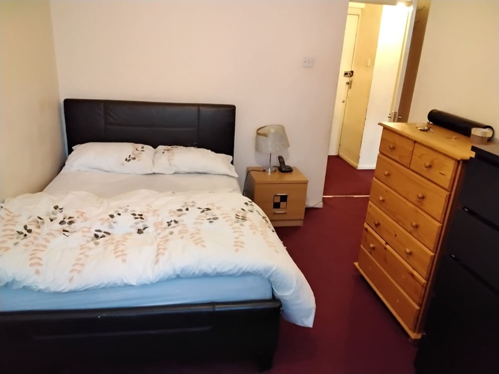 1-bed Apt in Wembley Park,close to Stadium & Arena view 4
