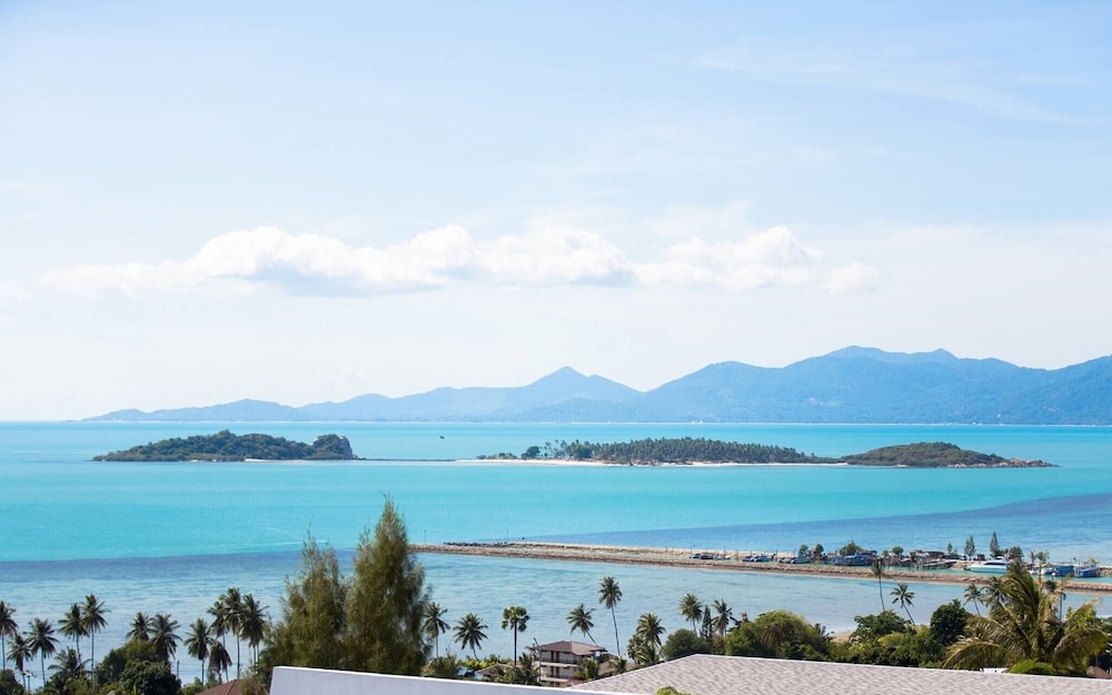 Luxury Sea View Pool Villa L at Unique Residences