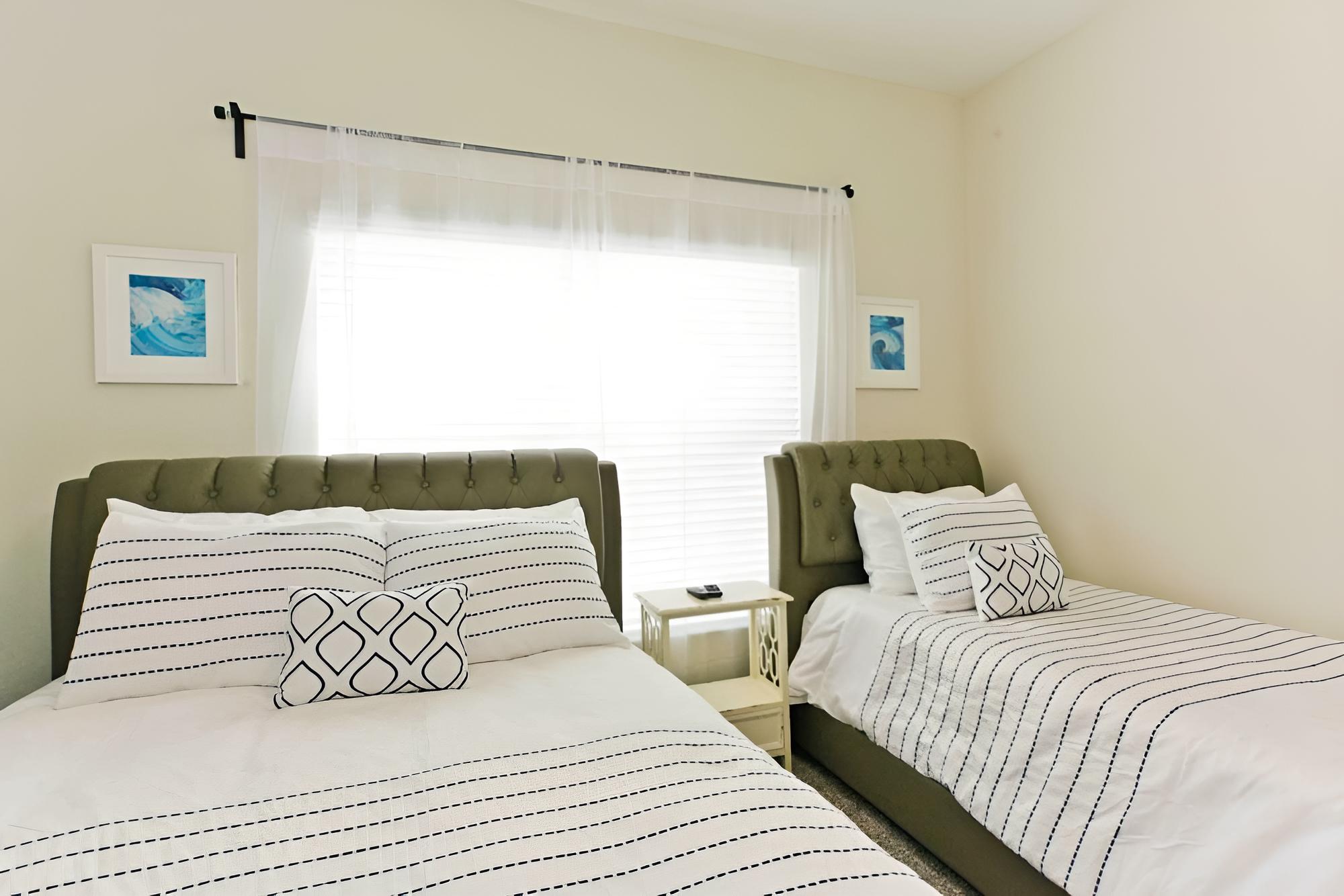 Storey Lake 3071 - Image 2