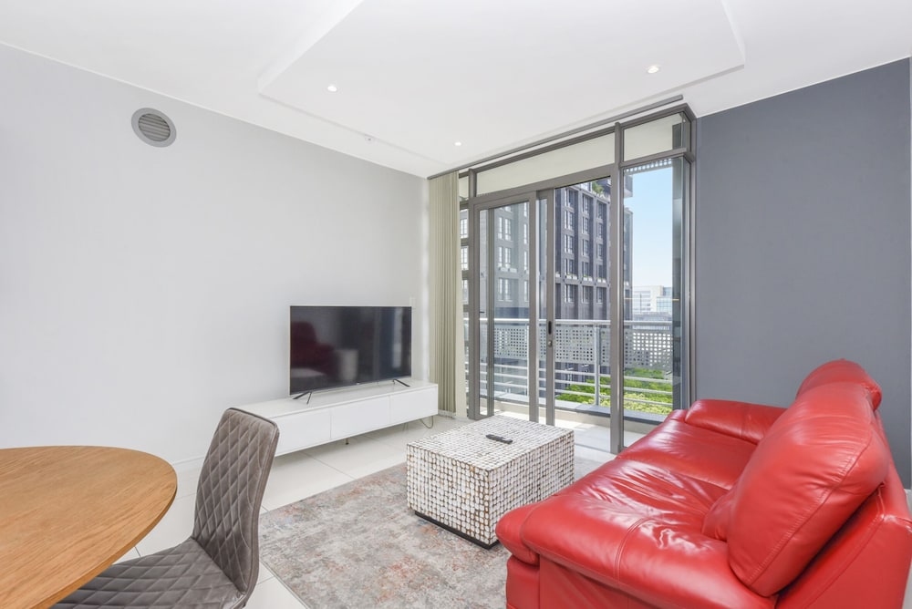 The Median Apartments