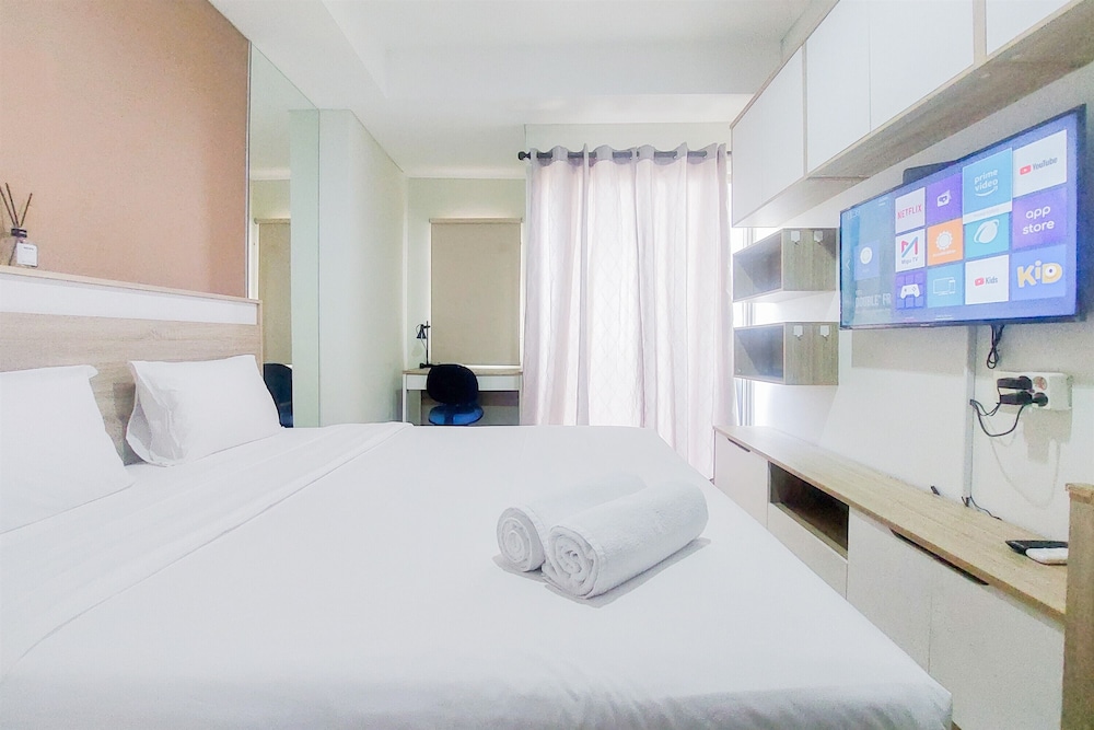 Minimalist and Homey Studio at Springwood Residence Tangerang Apartment