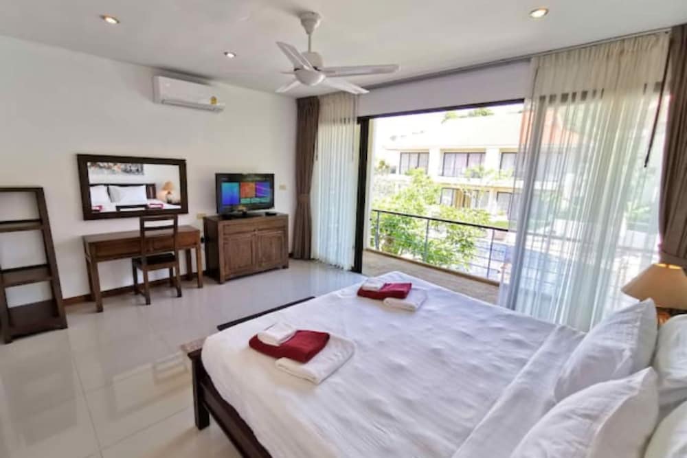 4 Bedroom Twin Villas Cheong Mon view 5
