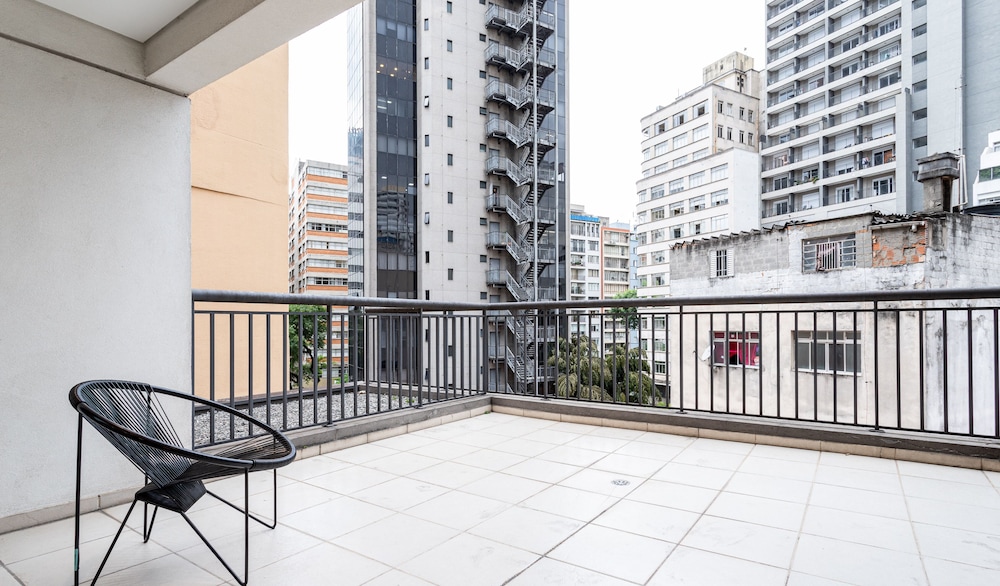 Setin Downtown Genebra by Viva - Apartamentos completos na Bela Vista com piscina