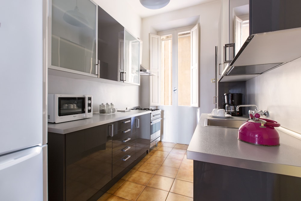 Rome Accommodation - Villa Medici
