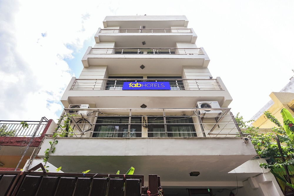 Fabhotel Chaudhary Palace