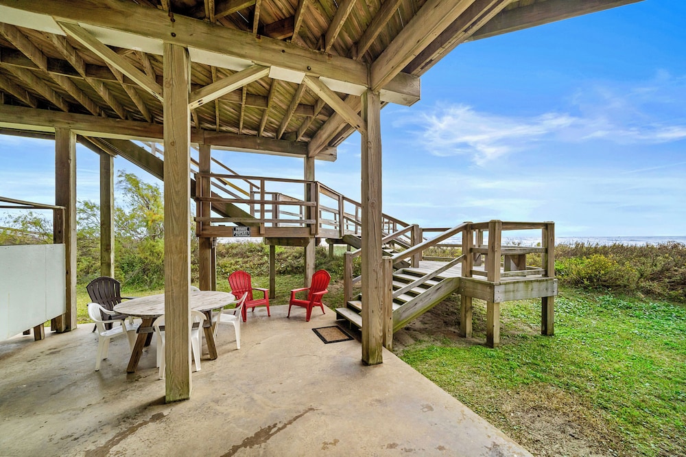 Butterfly Dunes by Ryson Vacation Rentals