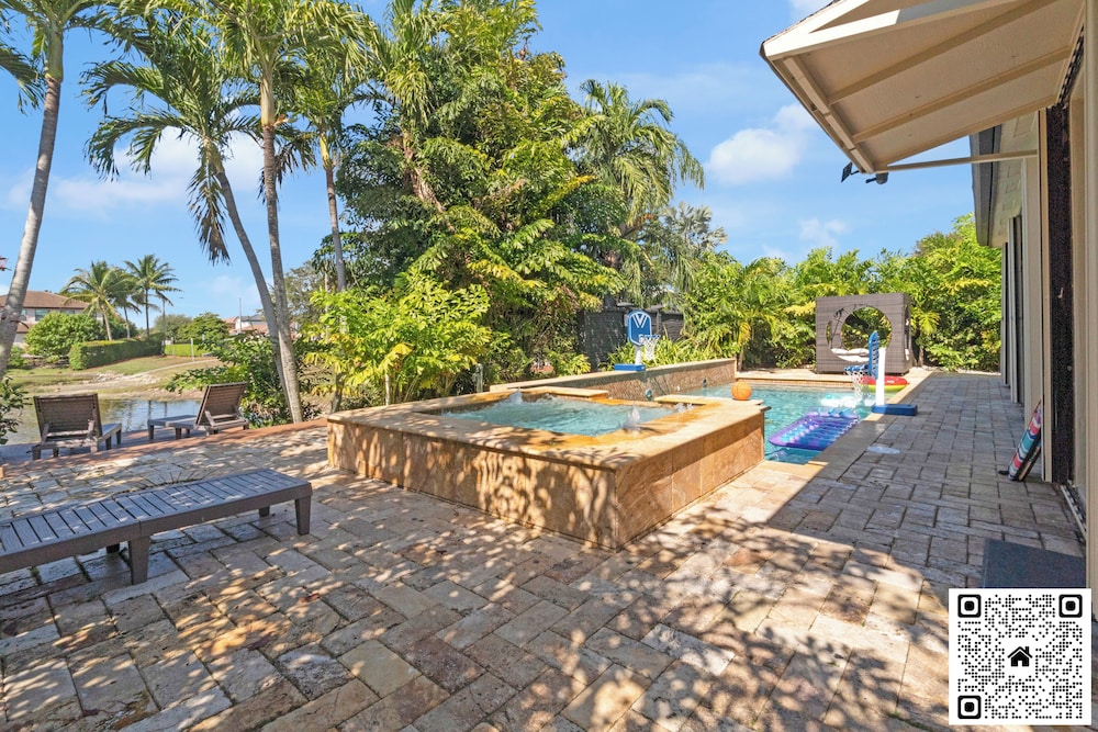 Ethereal Oasis Miami - Heated Pool Spa & Cinema - Prime for Groups